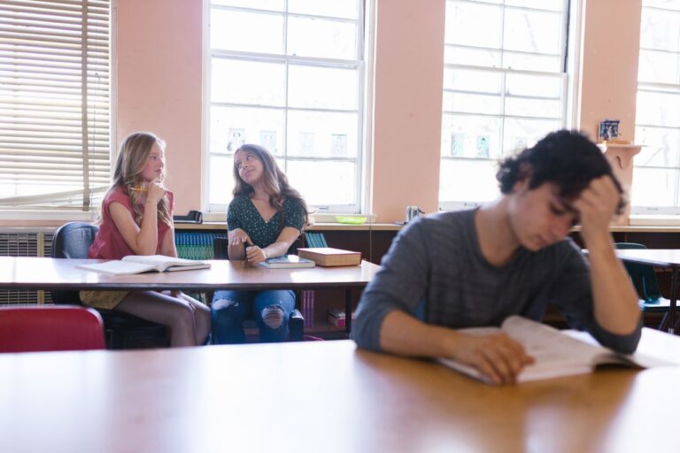 Đừng để con du học Canada quá sớm khi tiếng Anh chưa đủ tốt